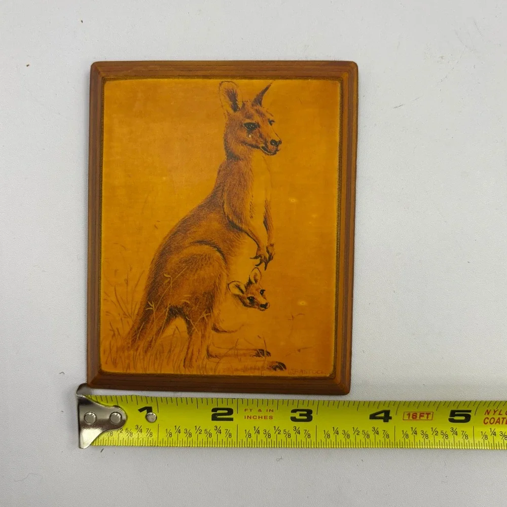 Vintage E.M. Holloway Great Grey Kangaroo Decoupage Plaque Wendy Bastock Art 4x5